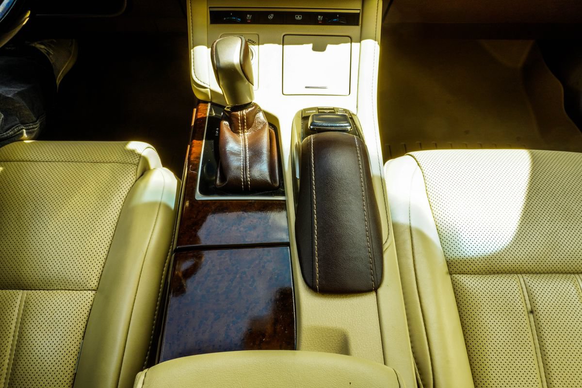 Used 2018 Lexus ES 350 w/ Ultra Luxury Package FWD image 21