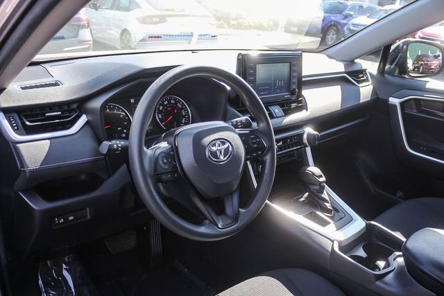 Used 2021 Toyota RAV4 LE w/ Carpet Mat Package (TMS) image 24