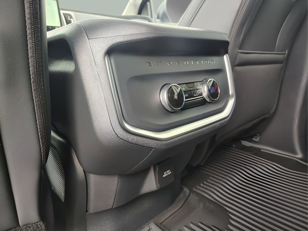New 2026 Ford Expedition Max Active image 29