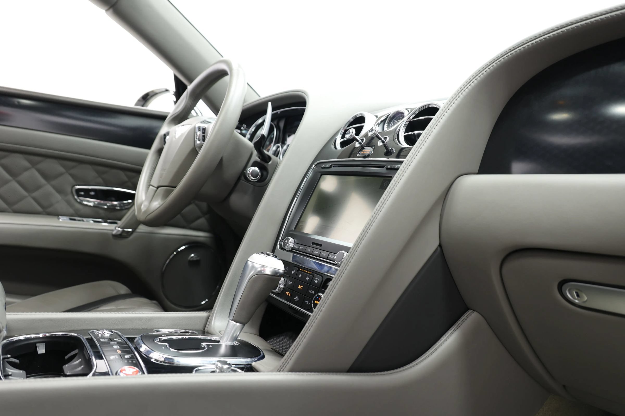 Used 2018 Bentley Flying Spur S W12 AWD/4WD image 99