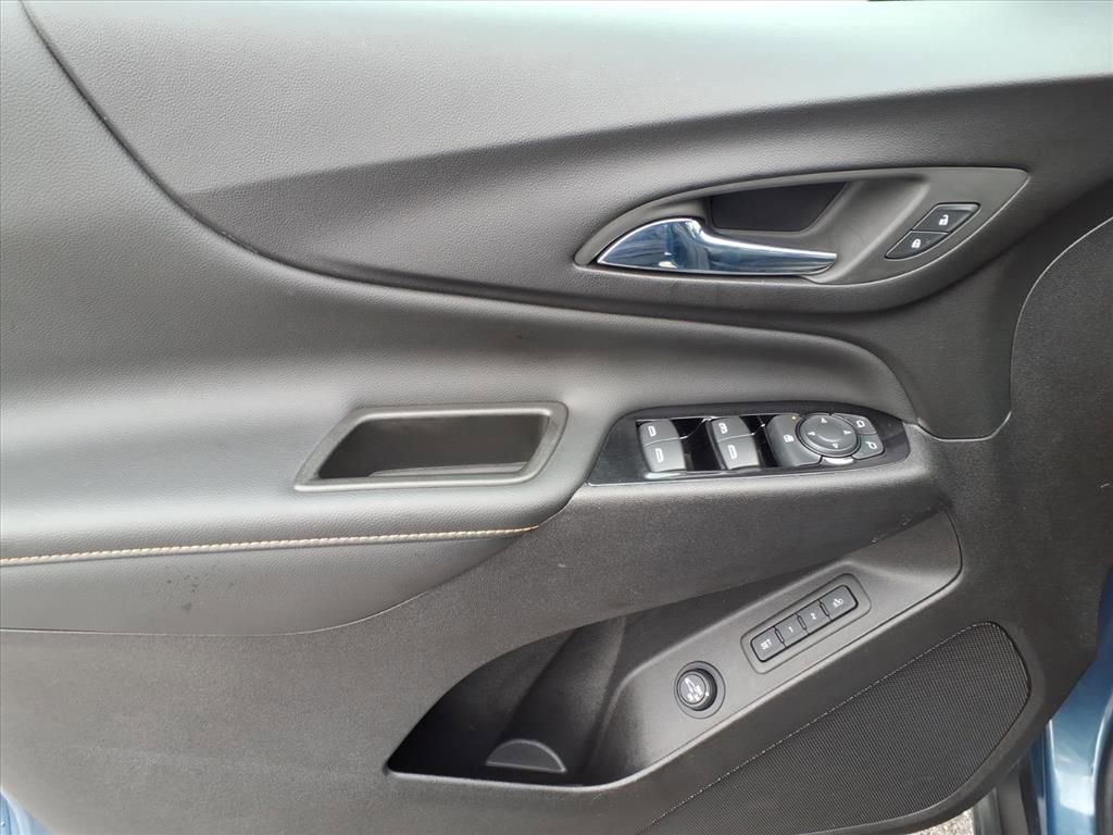 Used 2024 Chevrolet Equinox Premier image 15