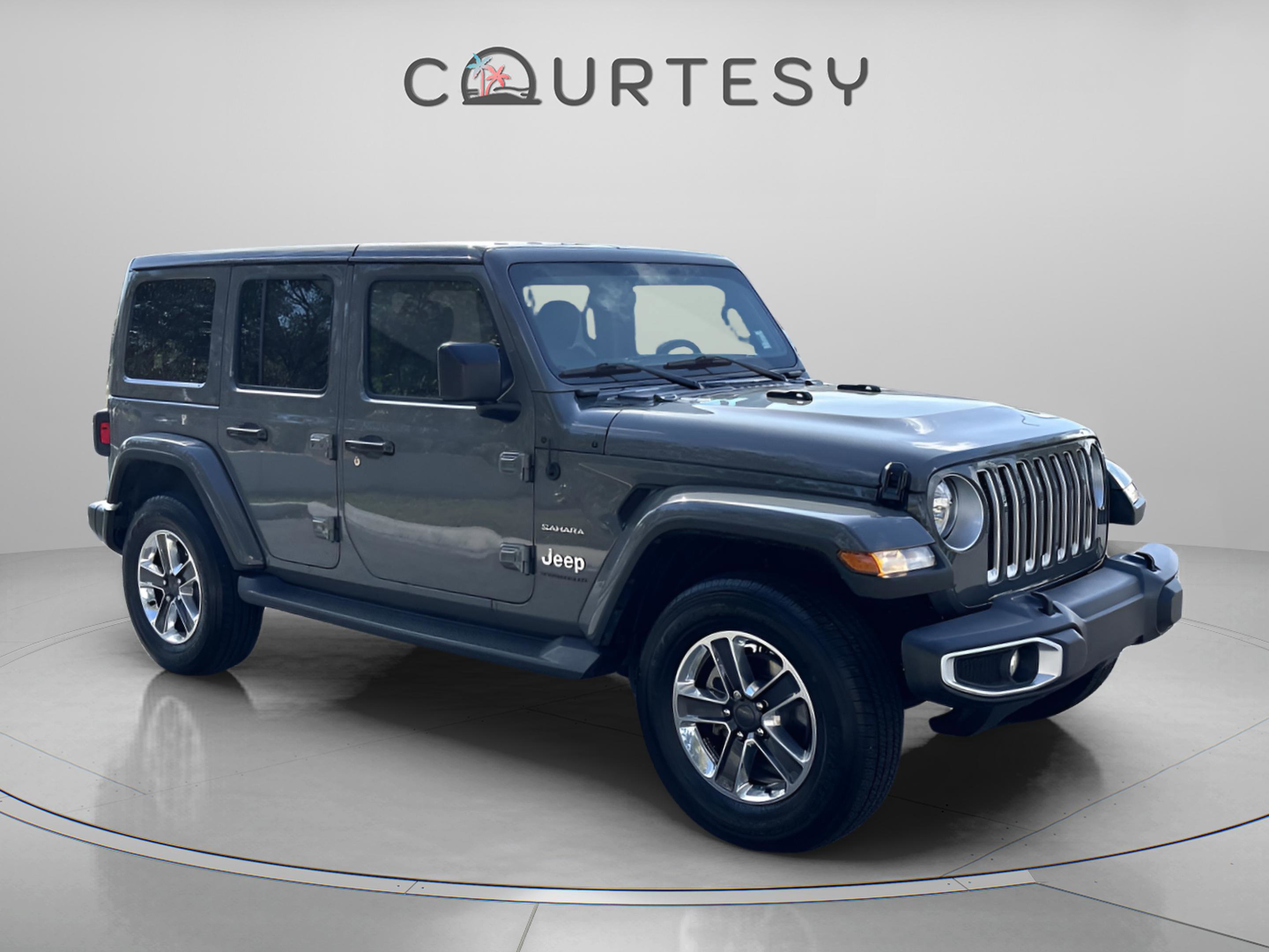 Used 2023 Jeep Wrangler Sahara w/ Cold Weather Group image 10