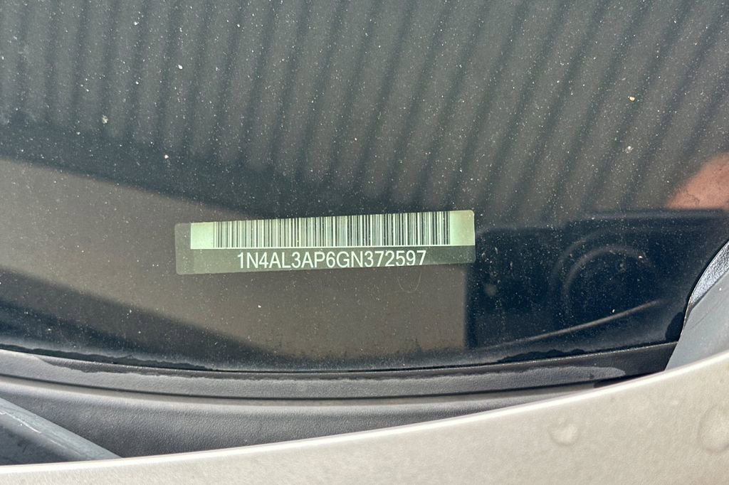 Used 2016 Nissan Altima 2.5 S w/ Power Driver Seat Package image 3