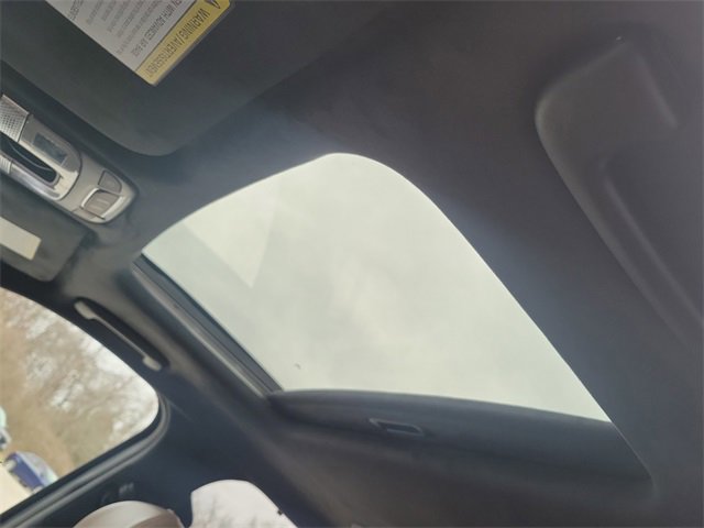 Used 2022 Kia Telluride SX w/ SX Prestige Package image 35