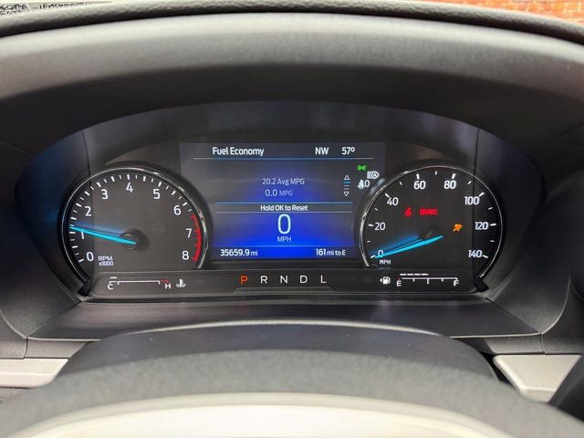 Used 2022 Ford Explorer XLT w/ Equipment Group 202A image 15