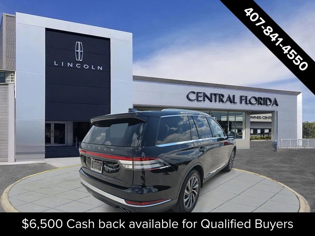 New 2025 Lincoln Aviator 2WD w/ Equipment Group 101A image 3