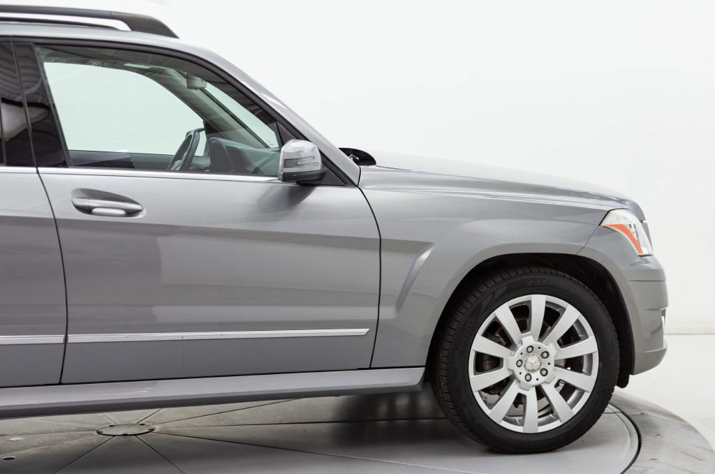 Used 2012 Mercedes-Benz GLK 350 4MATIC image 17
