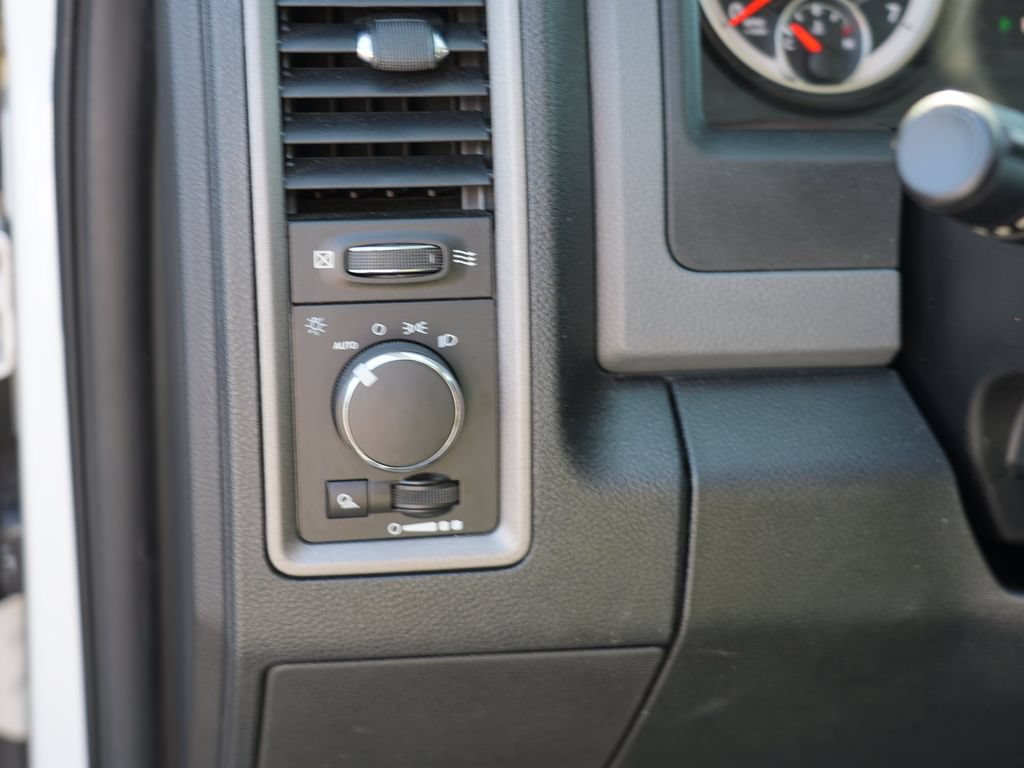 Used 2016 RAM 1500 Tradesman w/ Popular Equipment Group AWD/4WD image 16