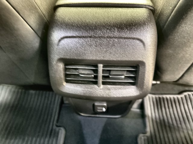 Used 2024 Chevrolet Equinox LT FWD image 20