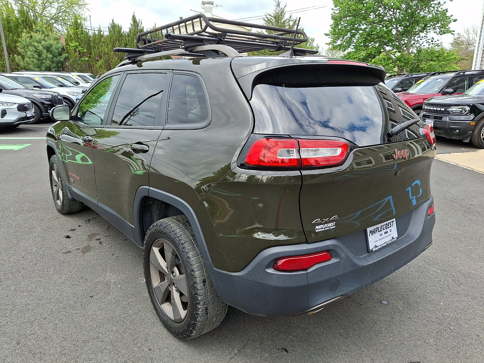 Used 2016 Jeep Cherokee 75th Anniversary AWD/4WD image 7