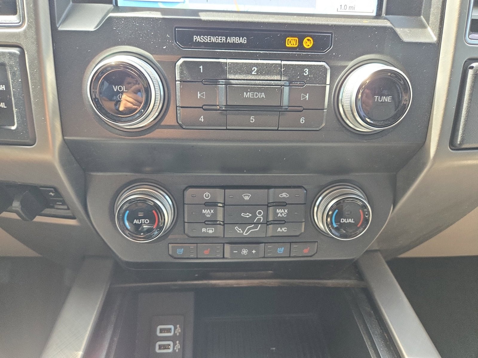 Used 2019 Ford F250 Limited AWD/4WD image 20