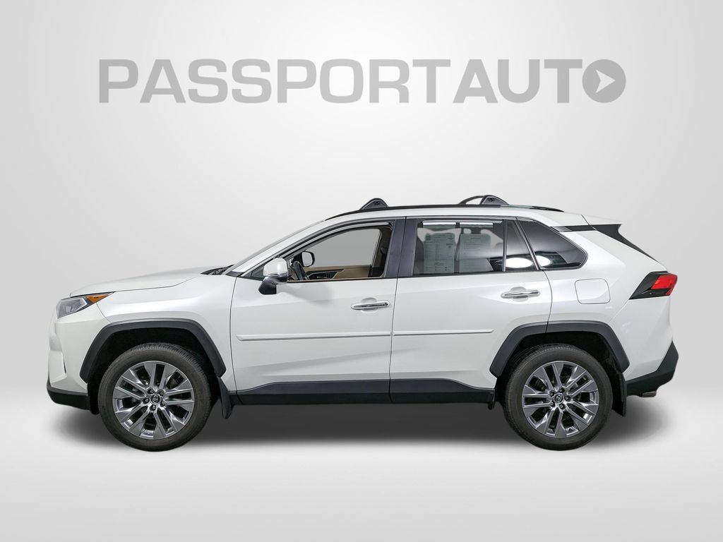 Used 2020 Toyota RAV4 Limited AWD/4WD image 2
