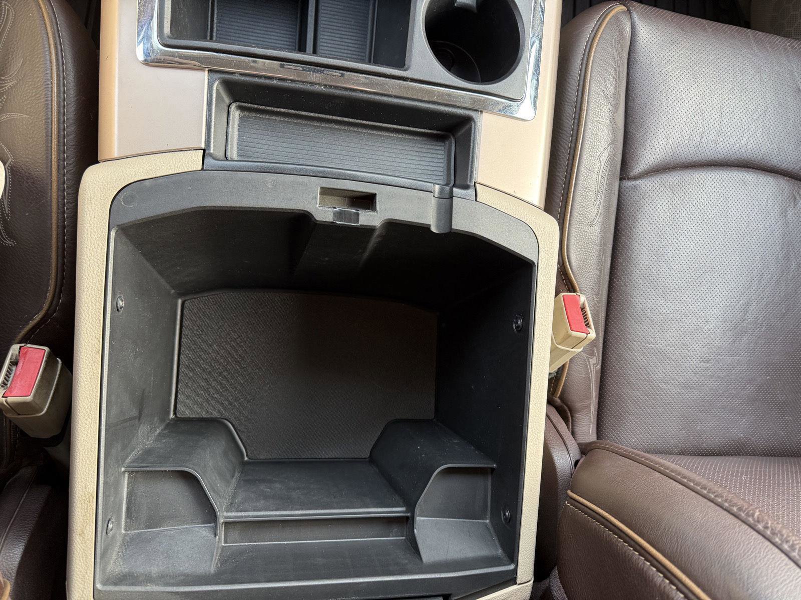 Used 2015 RAM 1500 Laramie Longhorn w/ Convenience Group image 23