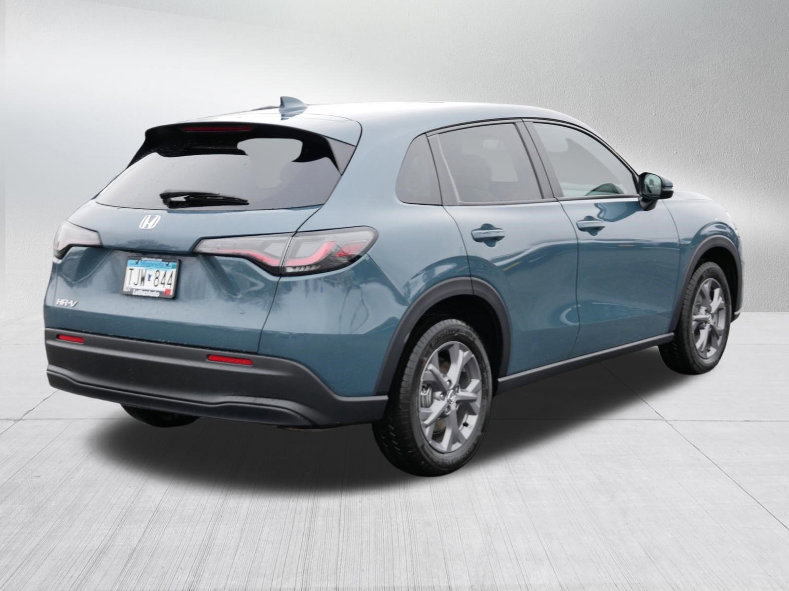 Certified 2026 Honda HR-V LX image 7