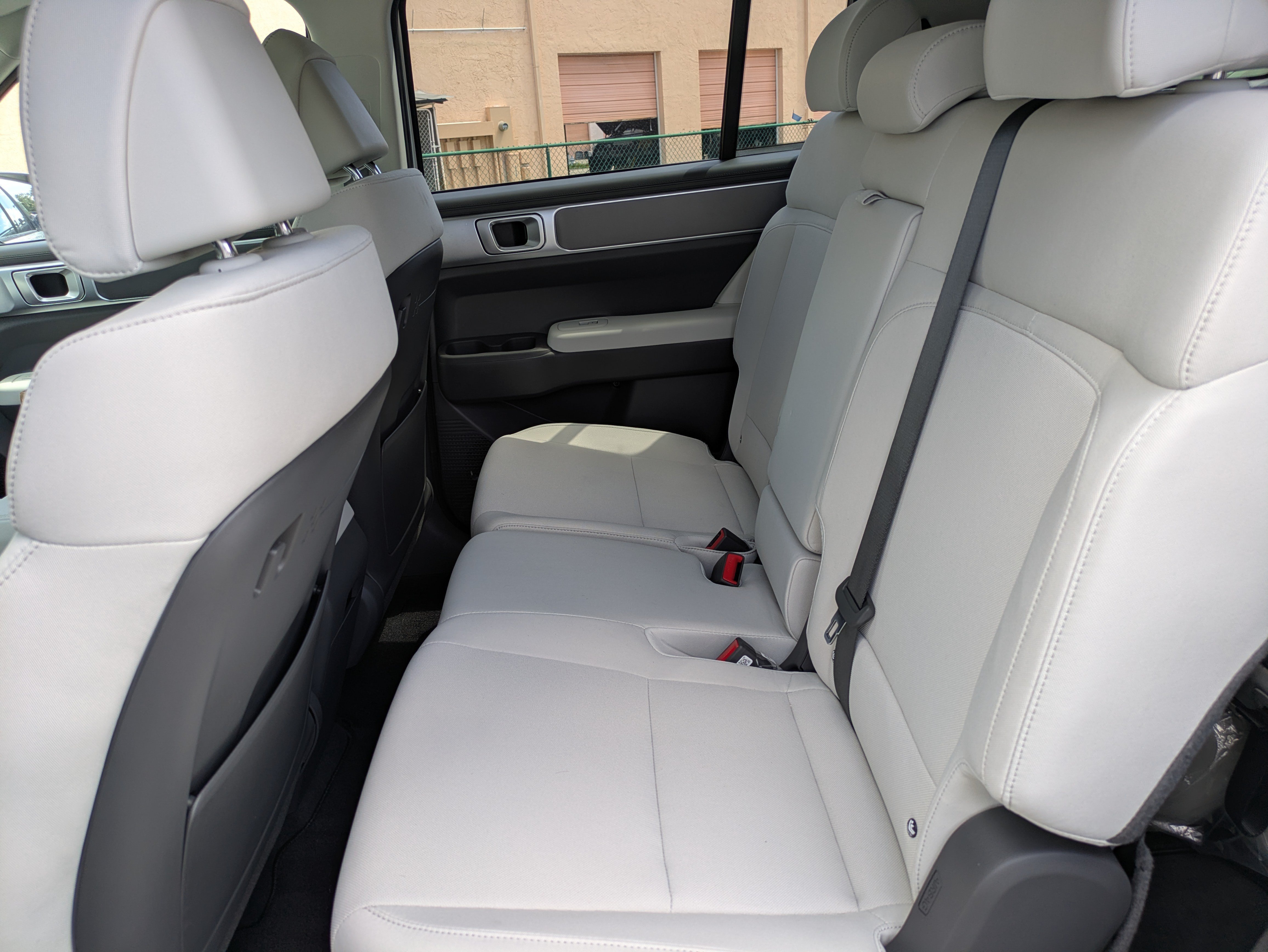 New 2027 Hyundai Santa Fe SE FWD image 11