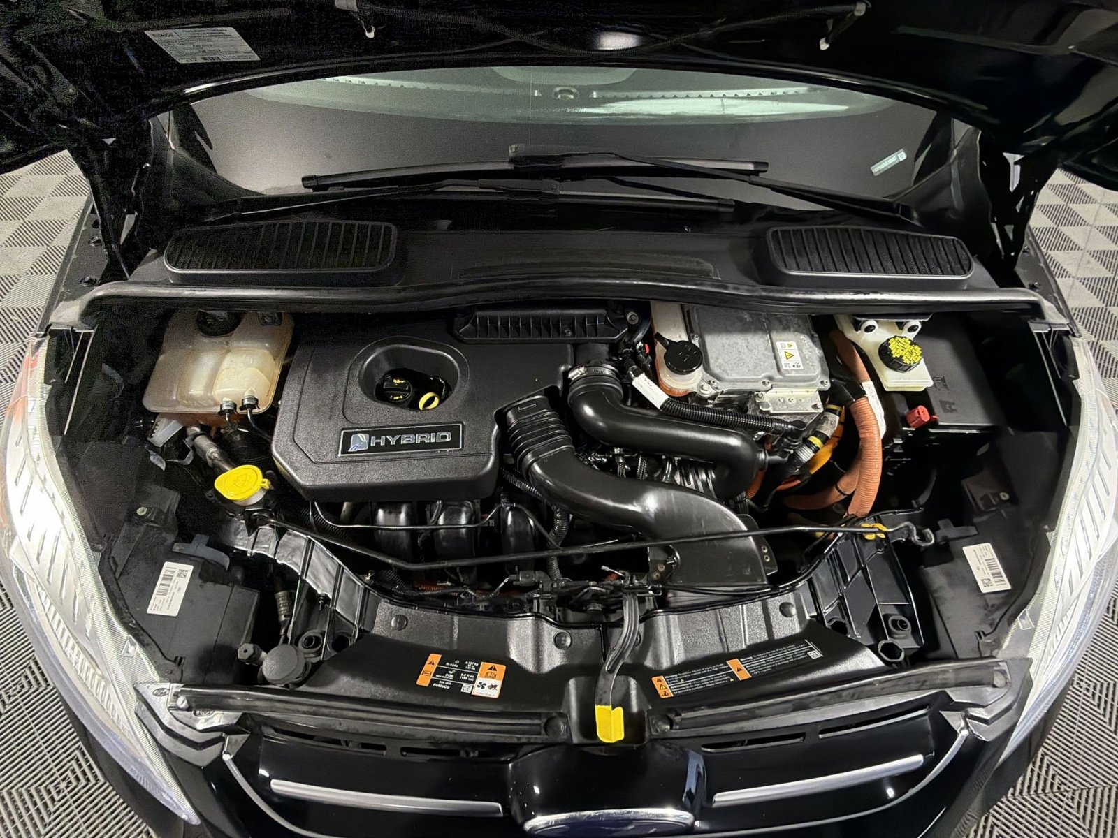 Used 2018 Ford C-MAX SE w/ Interior Protection Package image 26