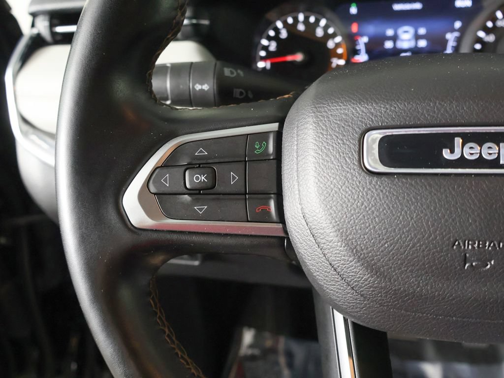 Used 2022 Jeep Compass Limited AWD/4WD image 39