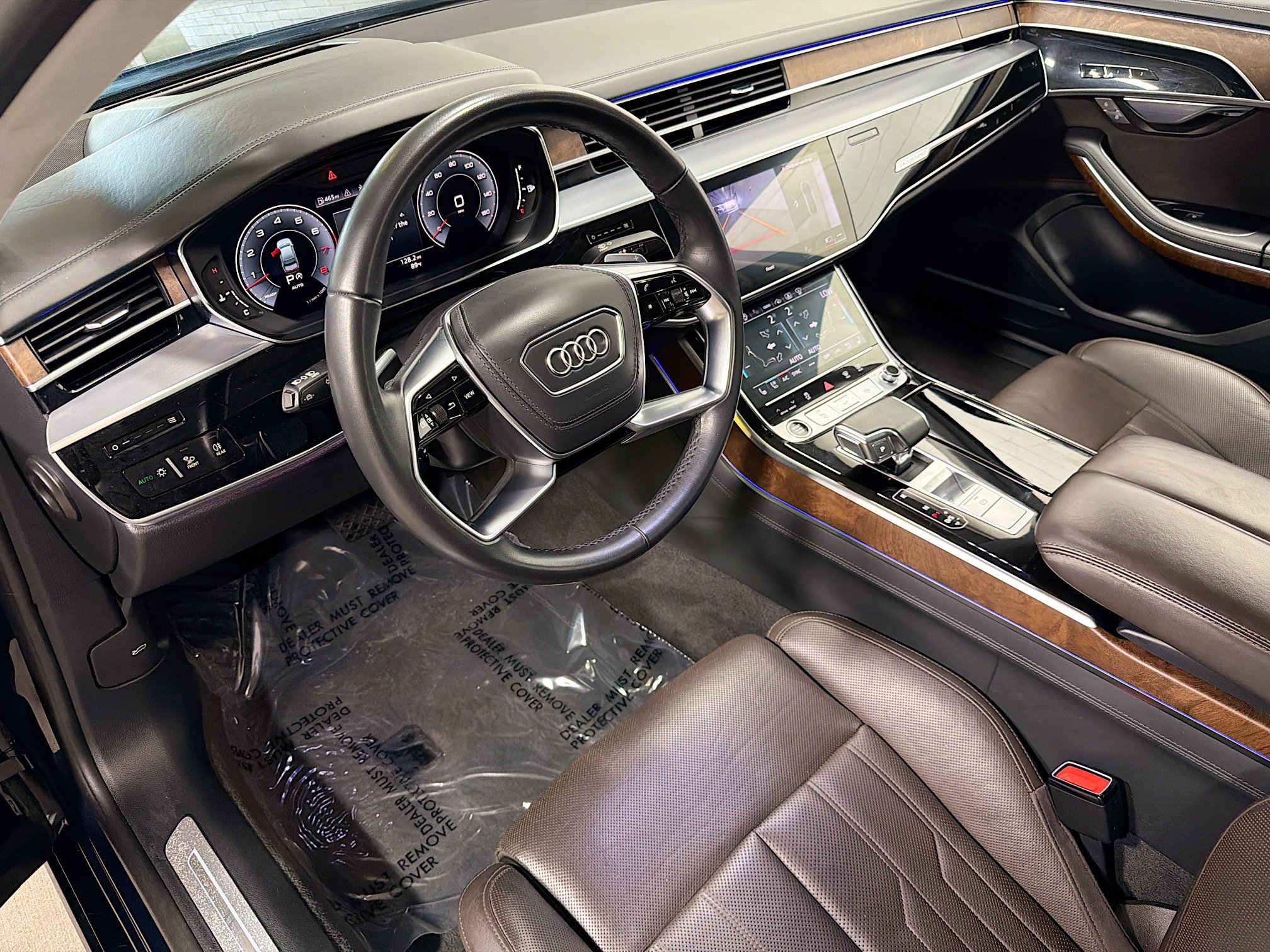 Used 2023 Audi A8 L 3.0T w/ Luxury Package AWD/4WD image 4
