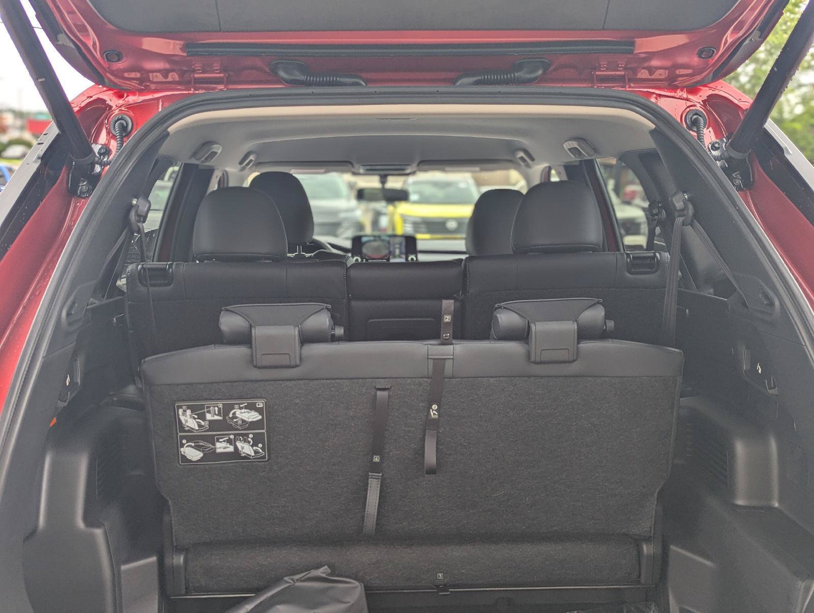 New 2026 Nissan Rogue SL AWD/4WD image 39