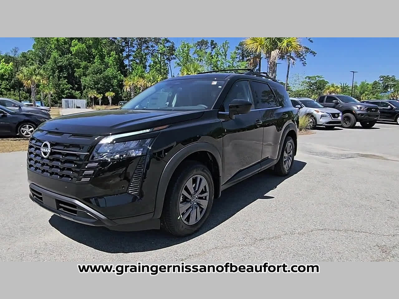 New 2026 Nissan Pathfinder SV FWD image 21
