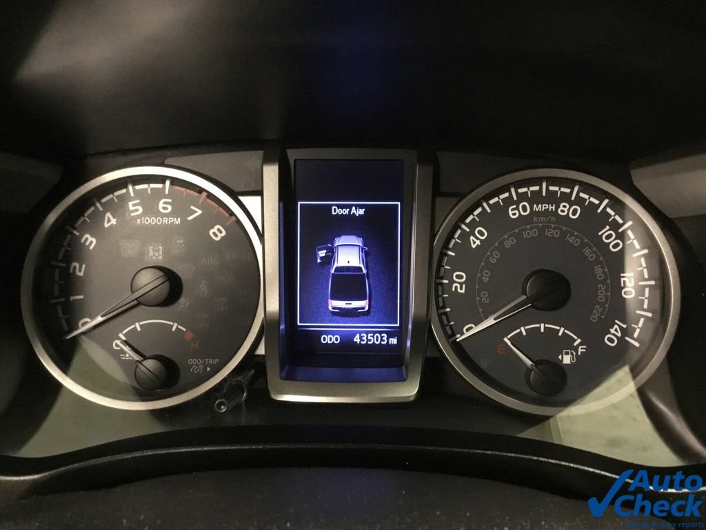 Used 2016 Toyota Tacoma SR5 w/ SR5 Appearance Package (SN) AWD/4WD image 51