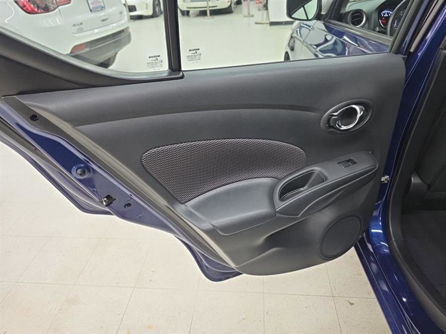 Used 2018 Nissan Versa SV w/ SV Special Edition image 13