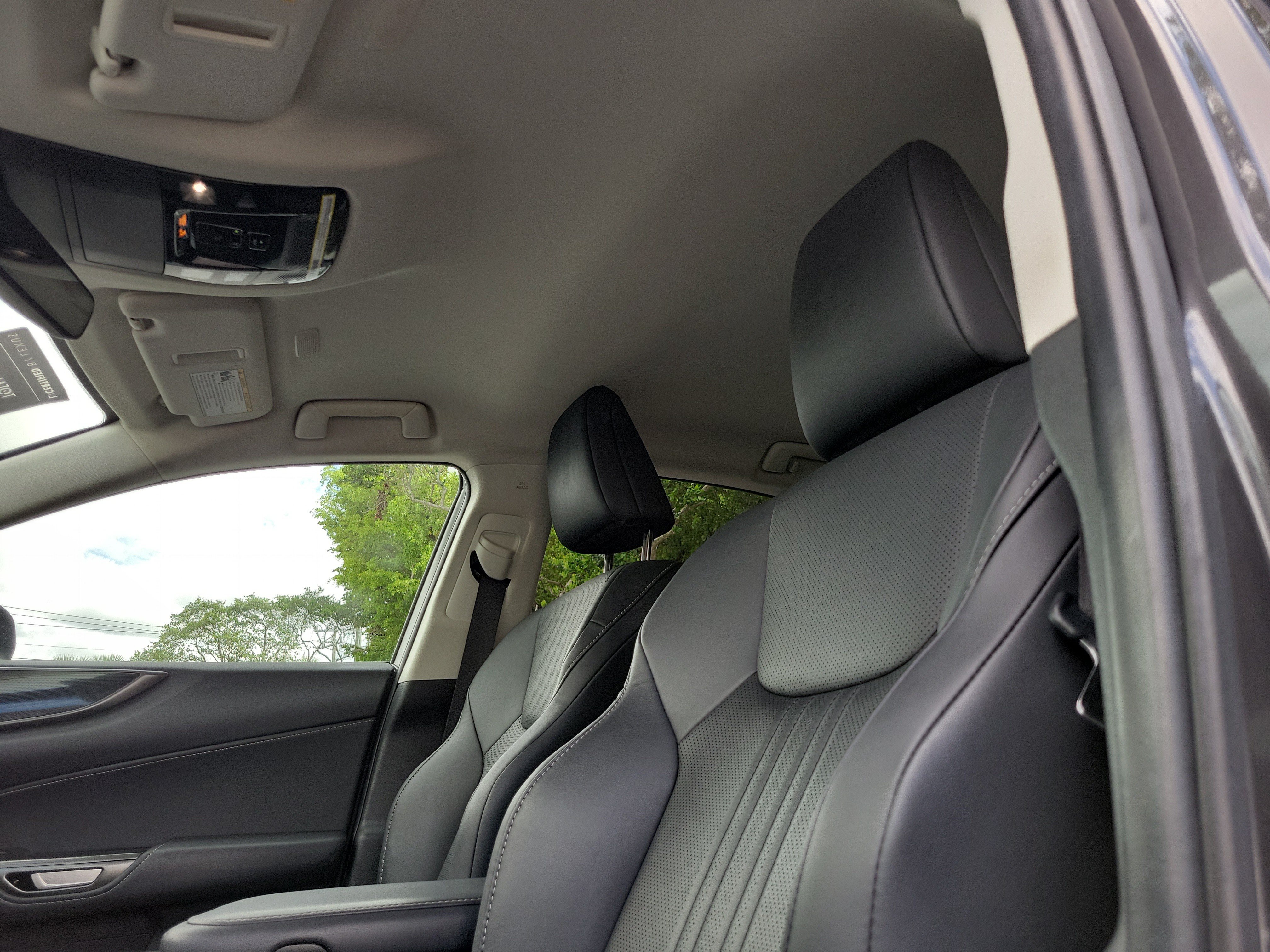 Used 2024 Lexus NX 250 FWD w/ Towing Package (2000 Lbs) image 23