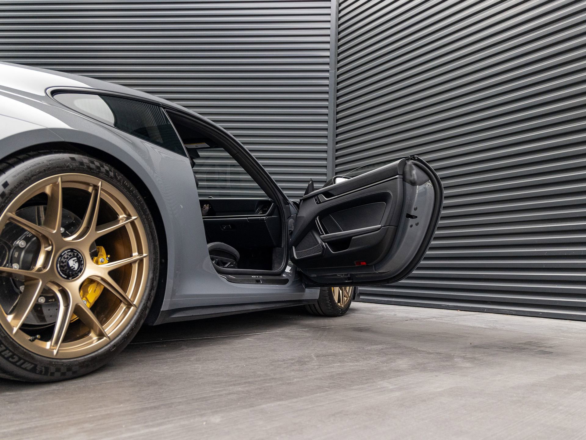 Used 2026 Porsche 911 GT3 RWD image 38