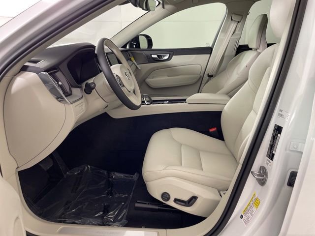 Certified 2024 Volvo XC60 T8 Plus w/ Protection Package AWD/4WD image 21