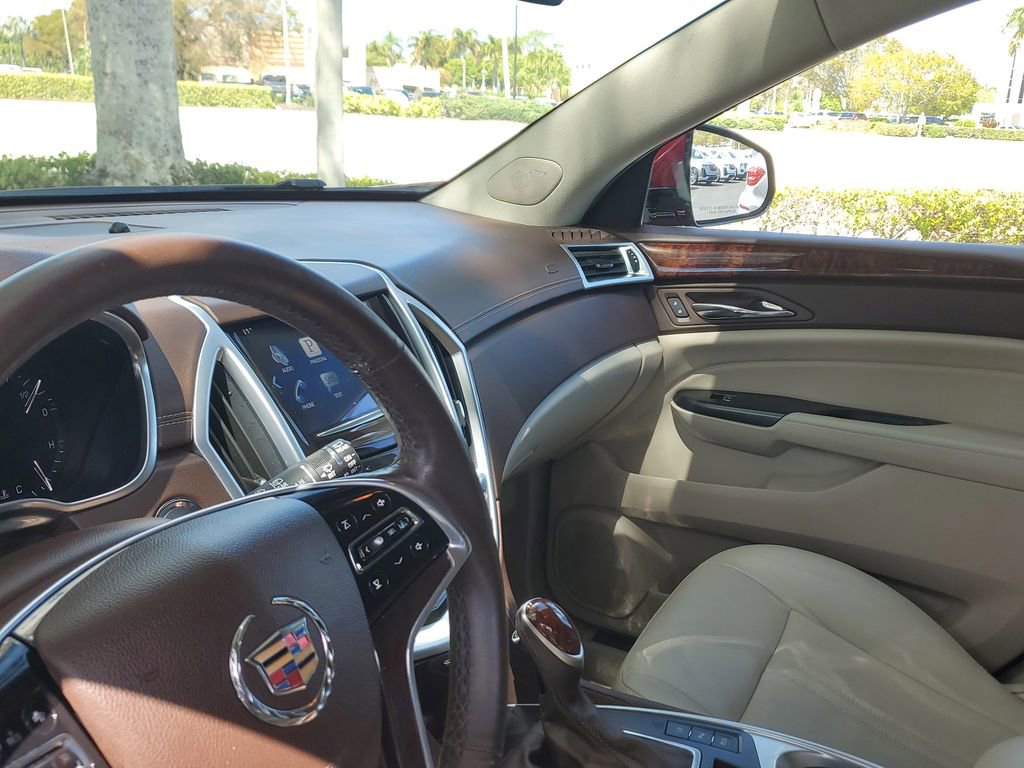 Used 2016 Cadillac SRX Luxury w/ Driver Awareness Package image 22