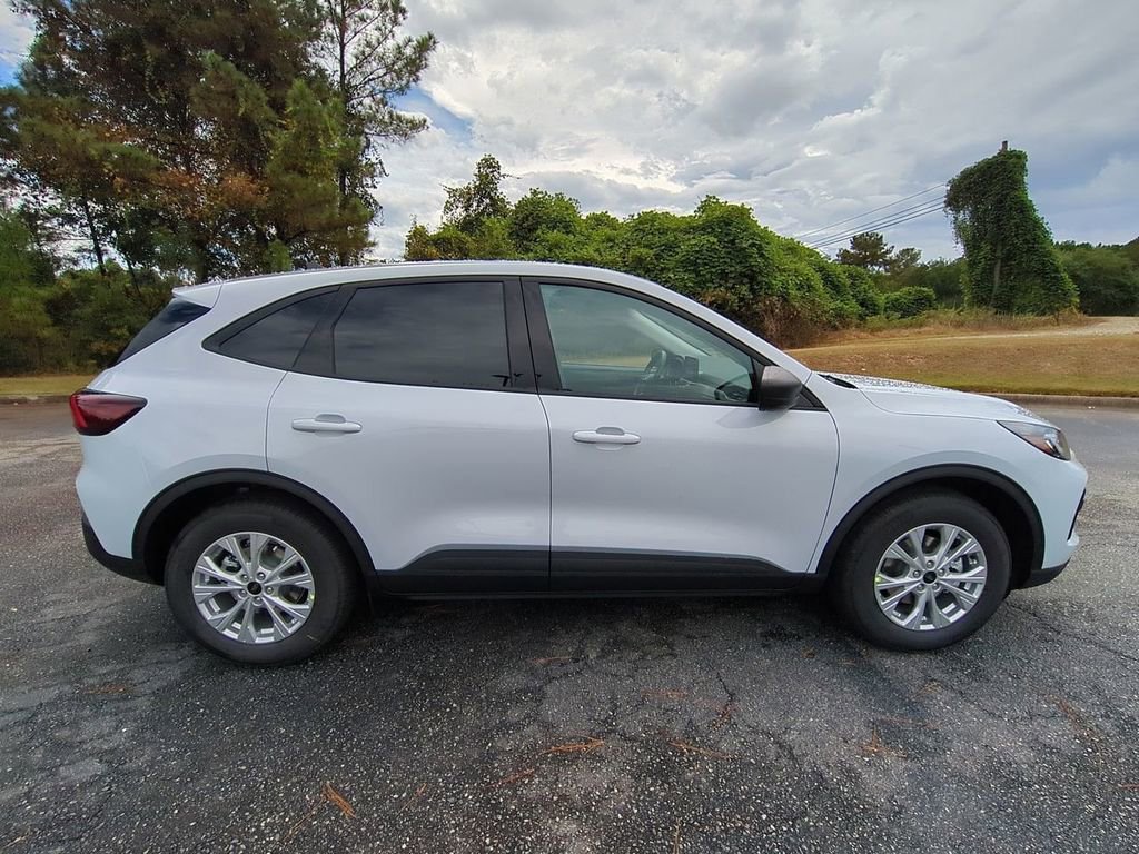 New 2026 Ford Escape Active image 3