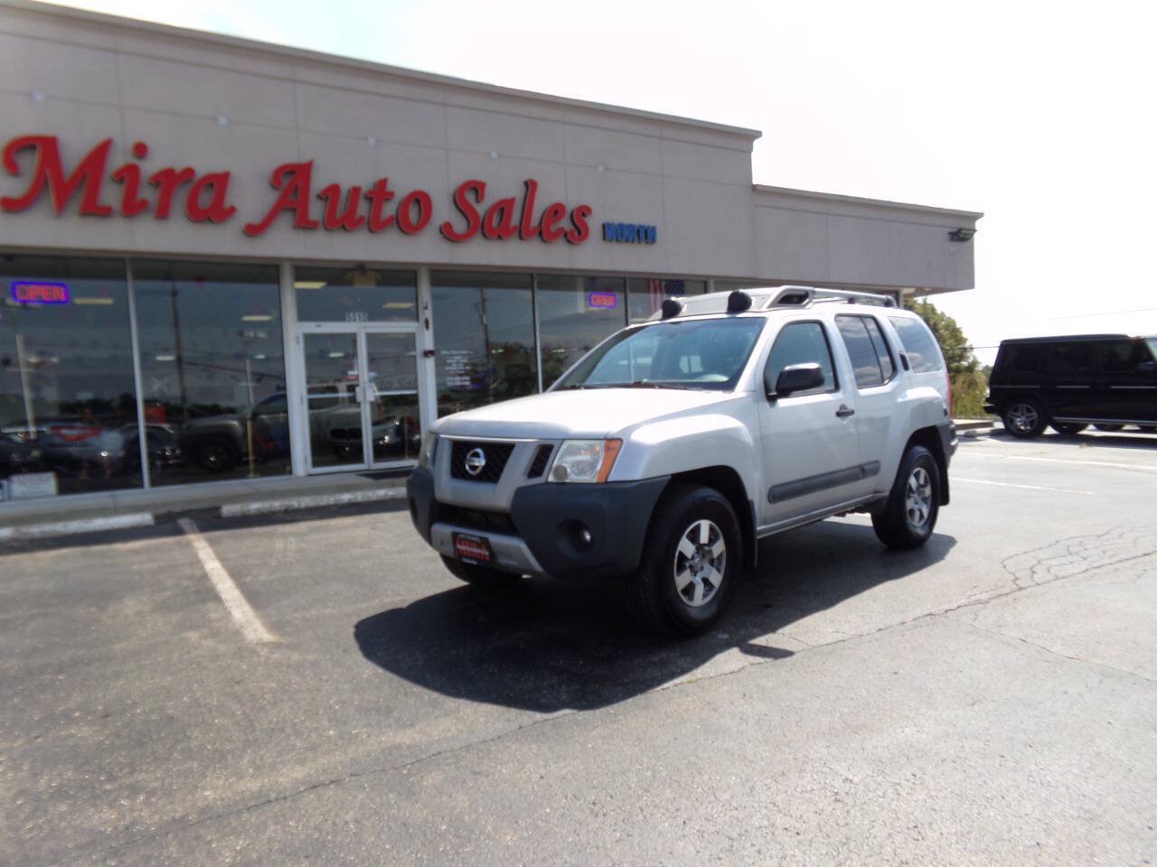 Used 2013 Nissan Xterra S AWD/4WD image 2