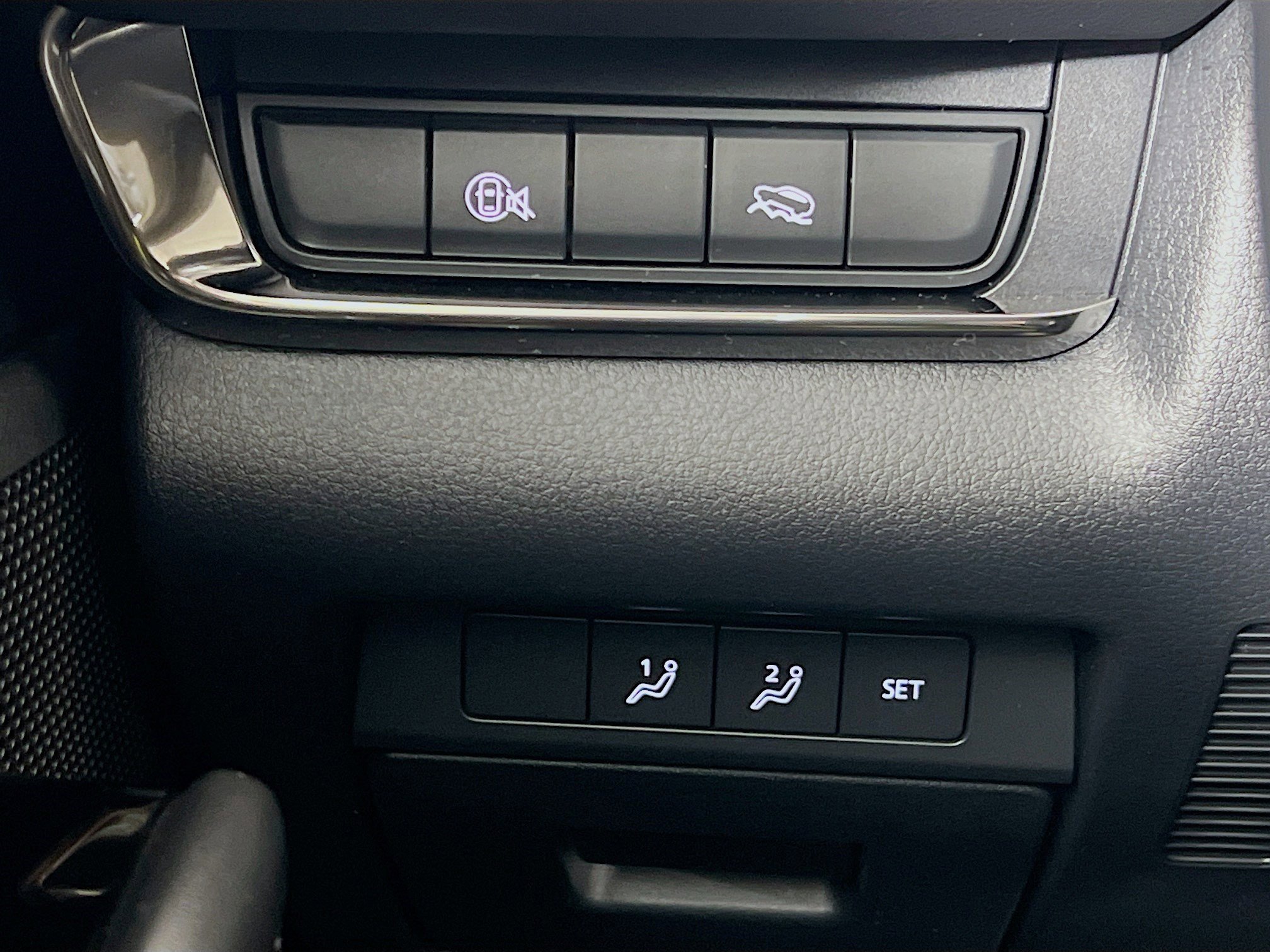 Used 2025 MAZDA CX-30 AWD 2.5 S w/ Preferred Package image 13