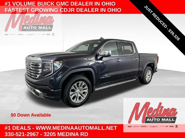Used 2022 GMC Sierra 1500 Denali w/ Technology Package AWD/4WD image 1
