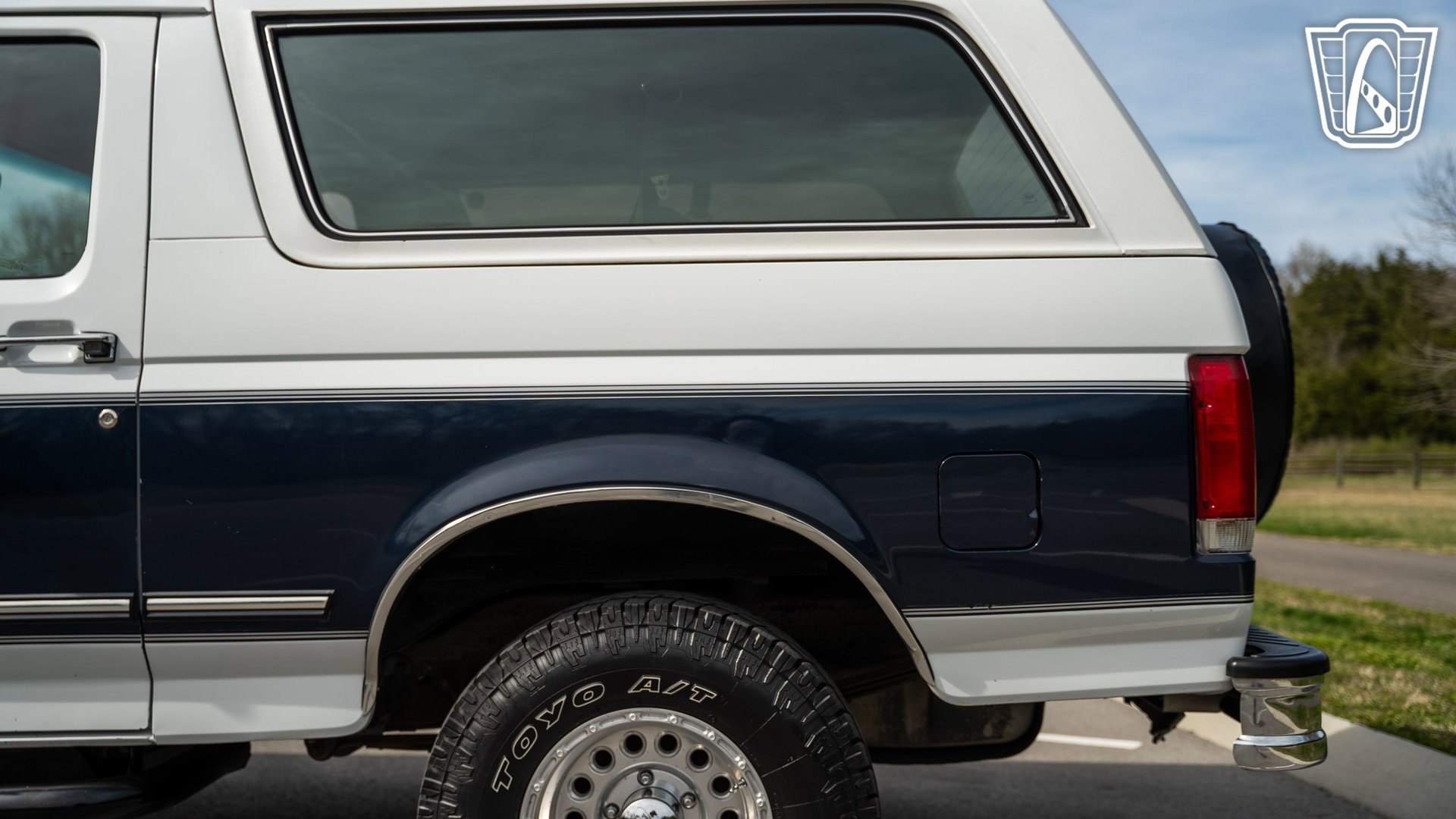 Used 1993 Ford Bronco XLT image 31