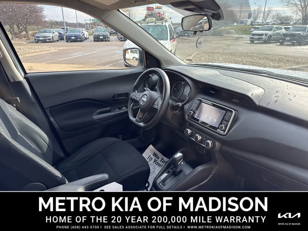 Used 2023 Nissan Kicks S image 36