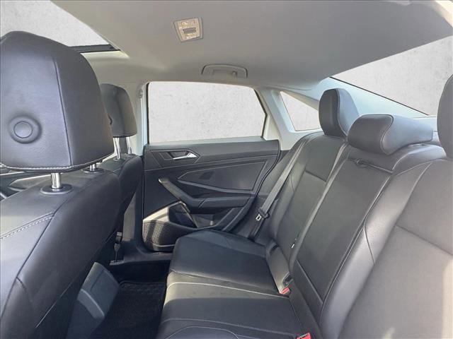 Used 2019 Volkswagen Jetta SEL image 16
