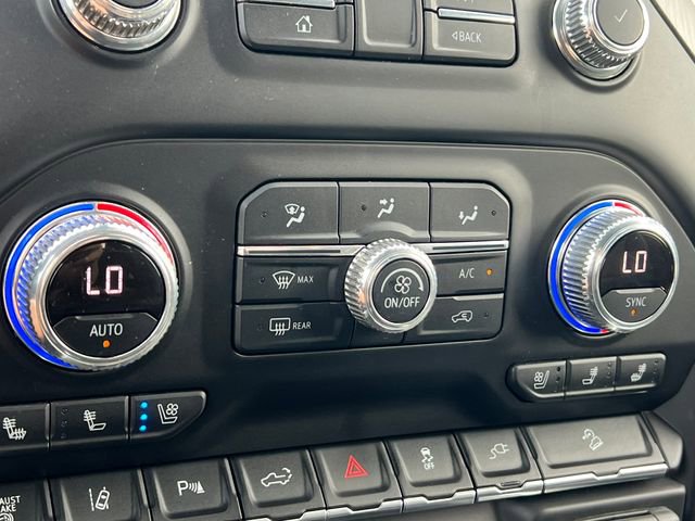 Used 2022 GMC Sierra 2500 Denali w/ Denali Ultimate Package AWD/4WD image 39