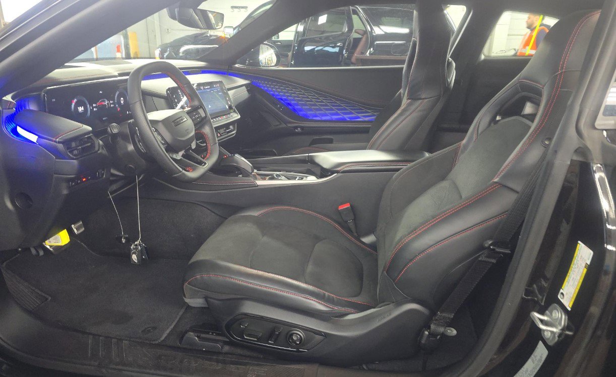 Used 2024 Dodge Charger Daytona Scat Pack w/ Plus Group AWD/4WD image 7