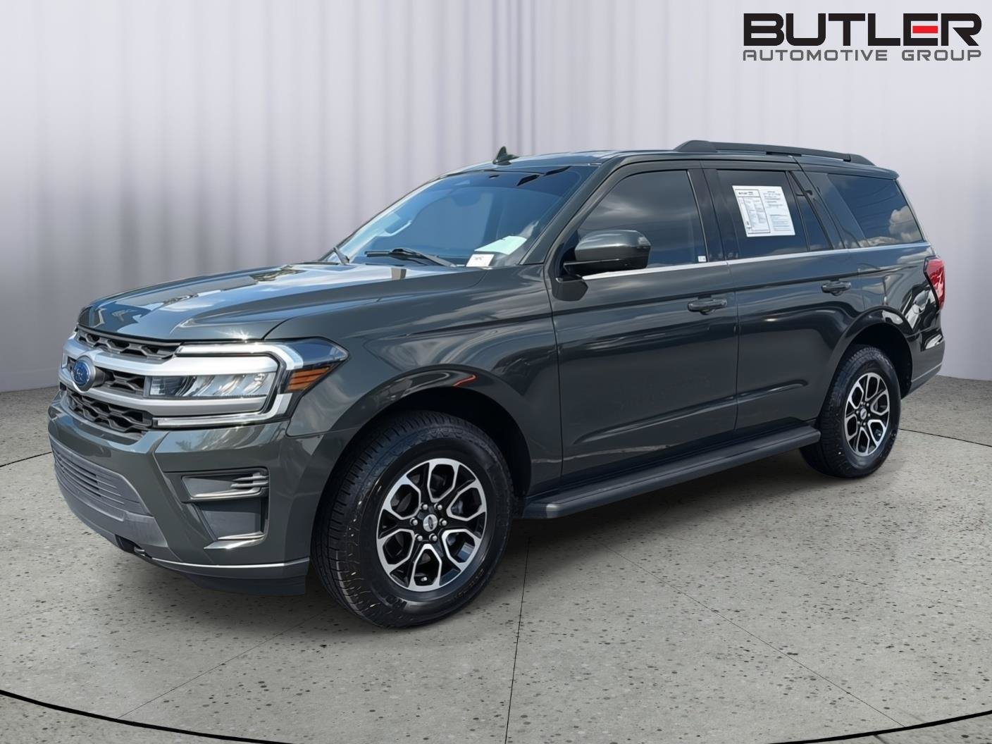 Used 2022 Ford Expedition XLT