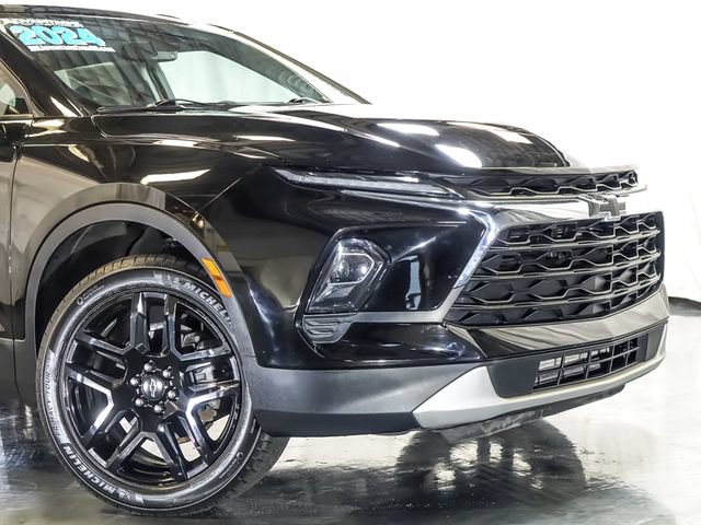 Certified 2024 Chevrolet Blazer LT w/ Convenience Package FWD image 3