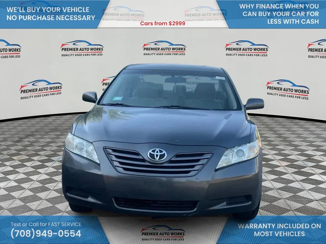 Used 2007 Toyota Camry LE FWD image 2