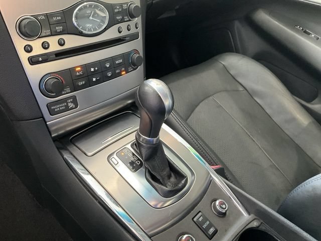 Used 2013 INFINITI G37 x Sedan w/ Premium Pkg AWD/4WD image 11