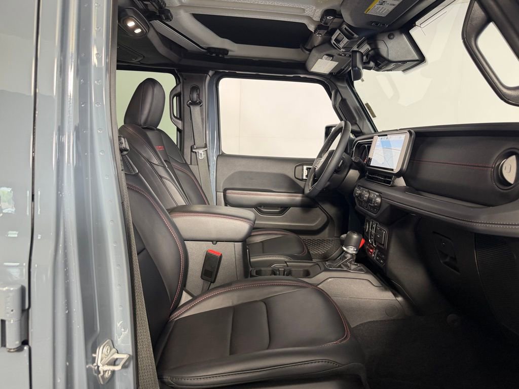 Used 2025 Jeep Gladiator Rubicon image 31