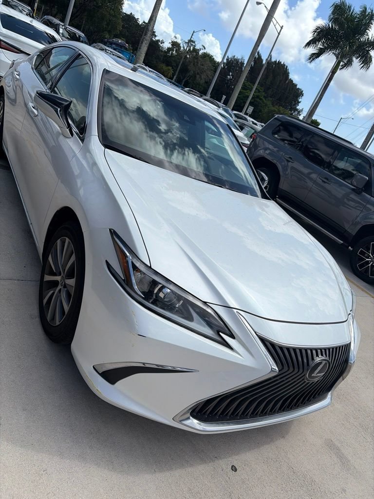 Used 2019 Lexus ES 350 w/ Accessory Package 2 FWD image 1