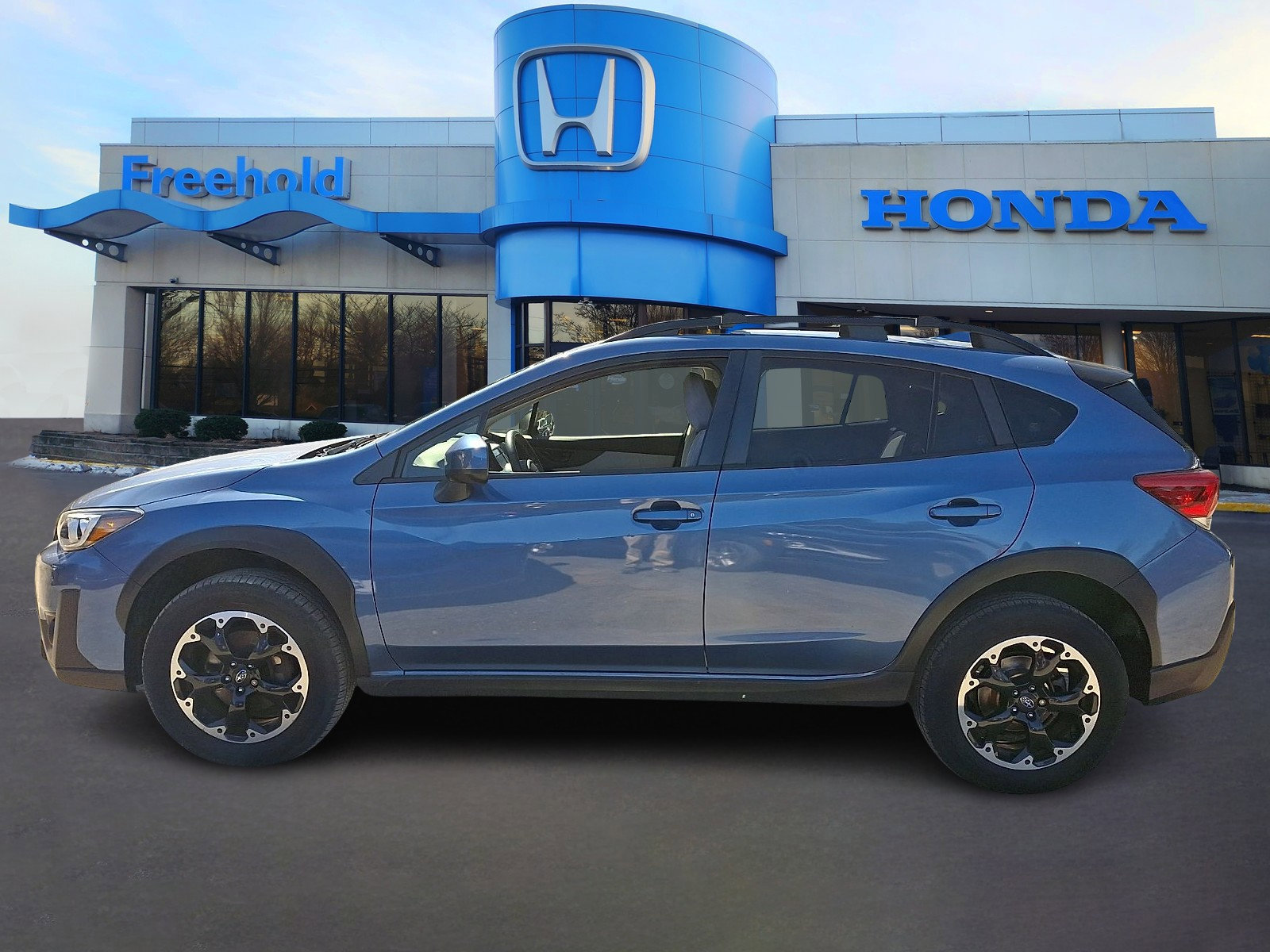 Used 2022 Subaru Crosstrek 2.0i Premium AWD/4WD image 4
