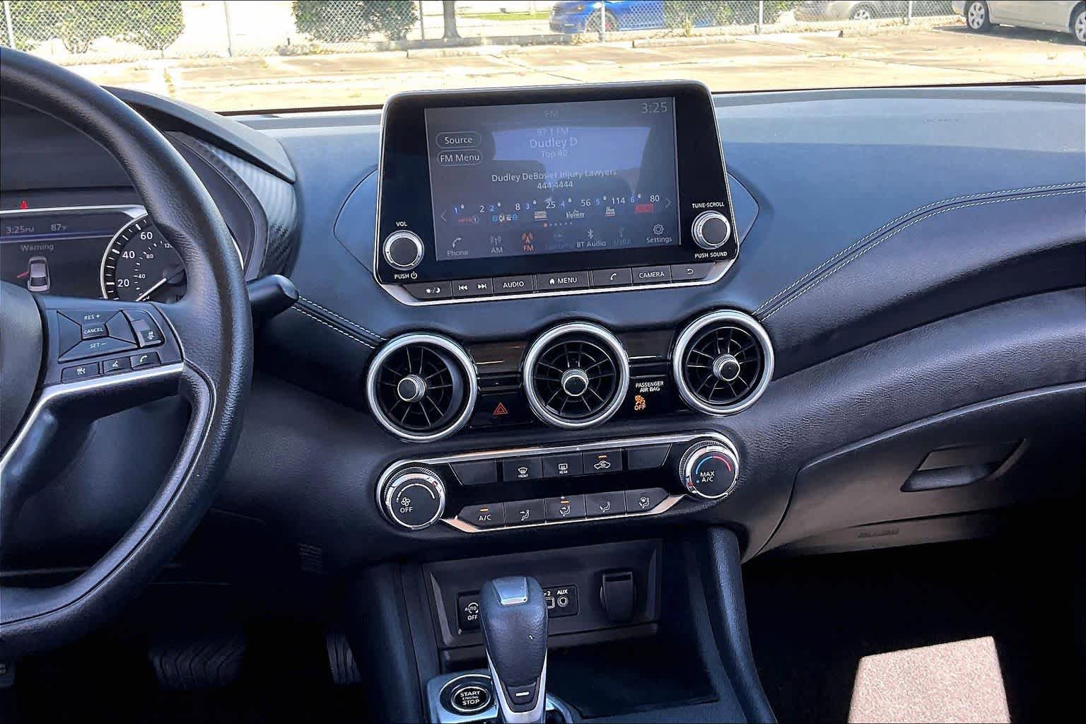 Used 2024 Nissan Sentra SV FWD image 7