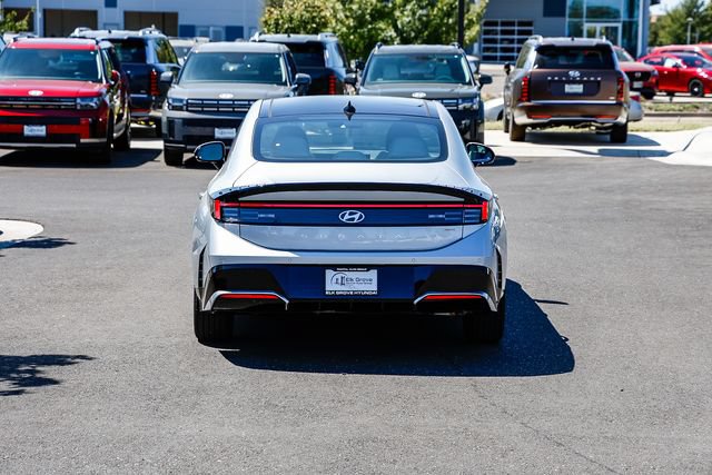 New 2026 Hyundai Sonata Limited FWD image 4