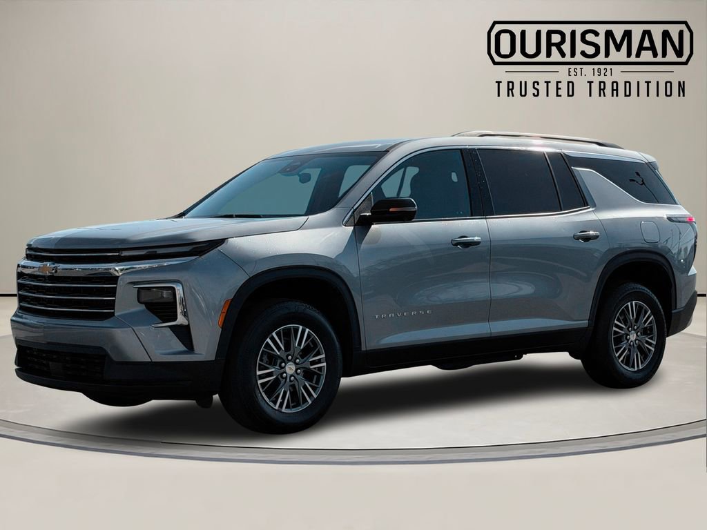 Used 2024 Chevrolet Traverse LT image 2