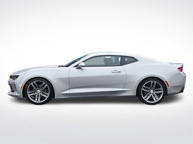 Used 2018 Chevrolet Camaro LT w/ RS Package RWD image 5